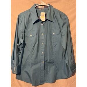 Van Heusen Ladies Long Sleeve Button Up Size Large New With Tags